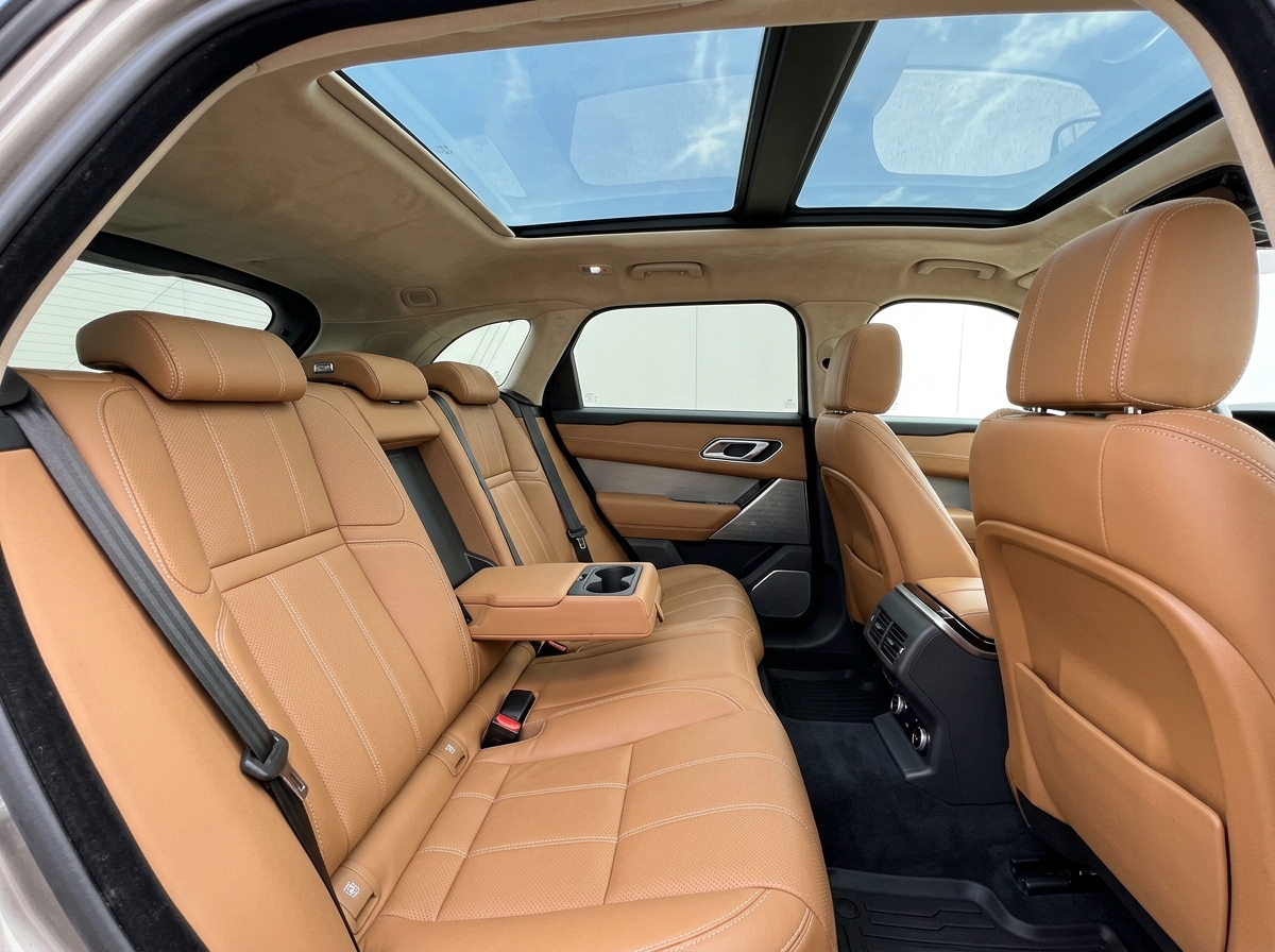 Velar tan leather rear seats and panoramic roof